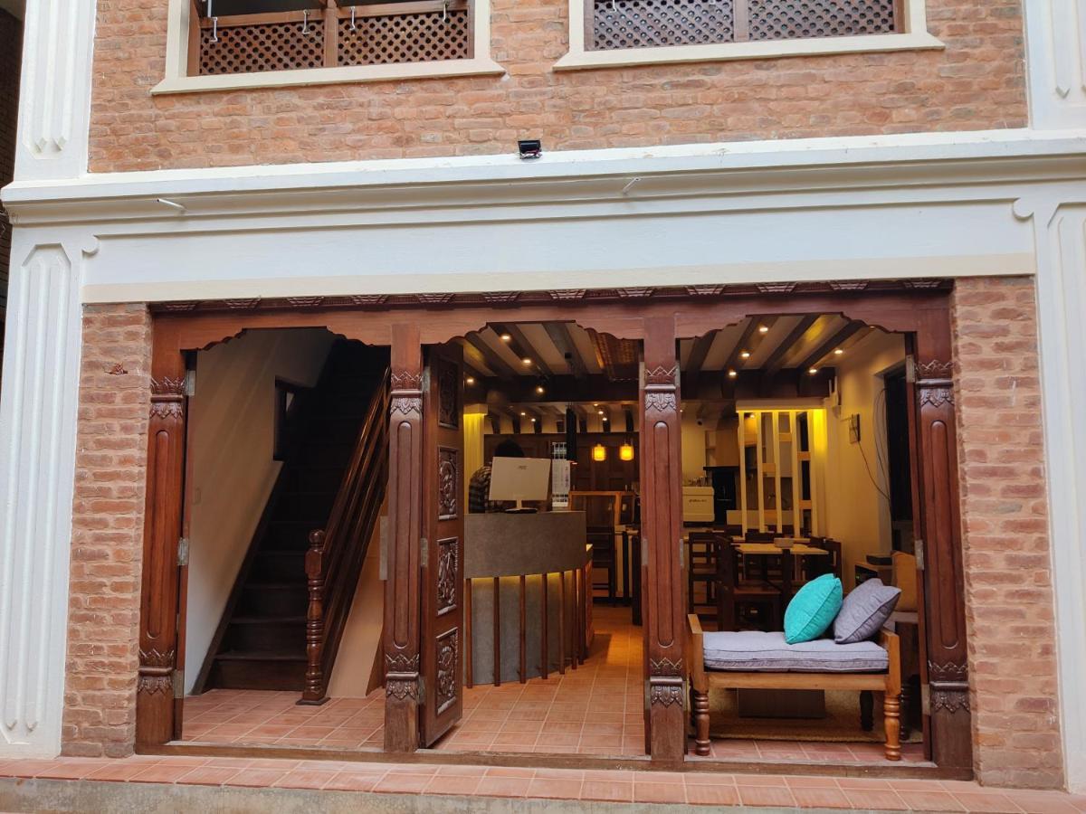 Karuna Hotel Patan Kathmandu 外观 照片